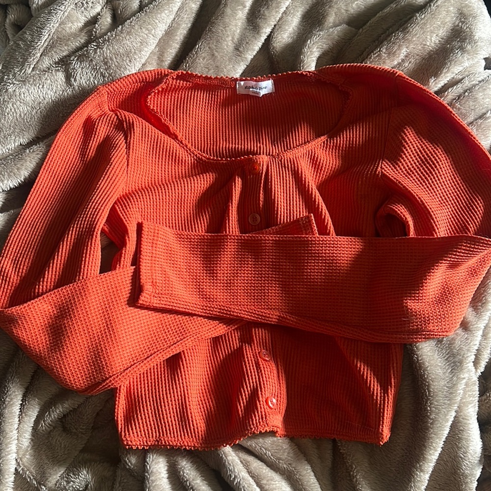 orange long sleeve crop top